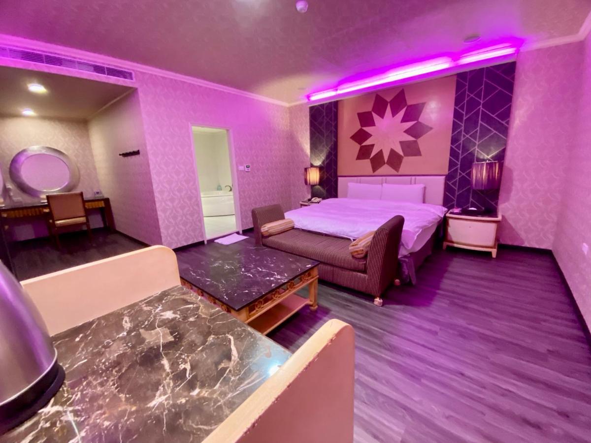 Huang Xing Motel Pingtung Exterior foto