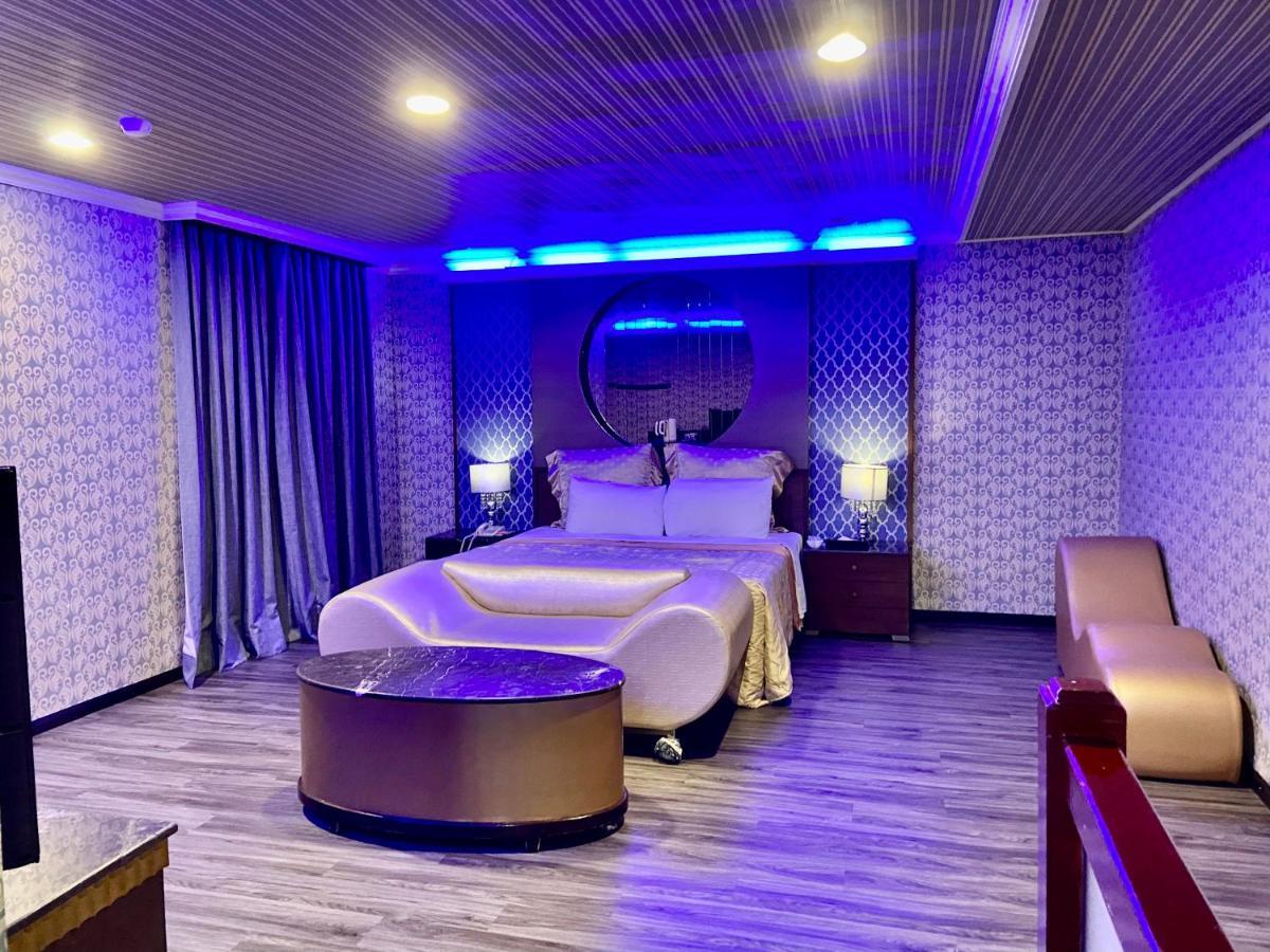 Huang Xing Motel Pingtung Exterior foto